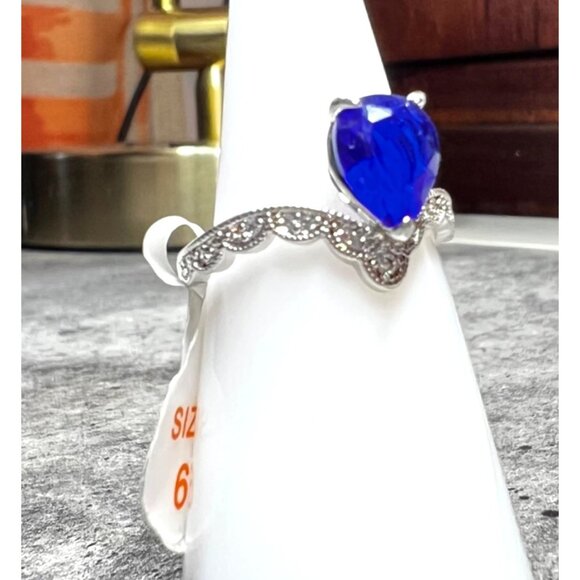 Ring Bomb Party Ring, size 6, Blue gemstone silver color band CZ looking mini st - Picture 5 of 5